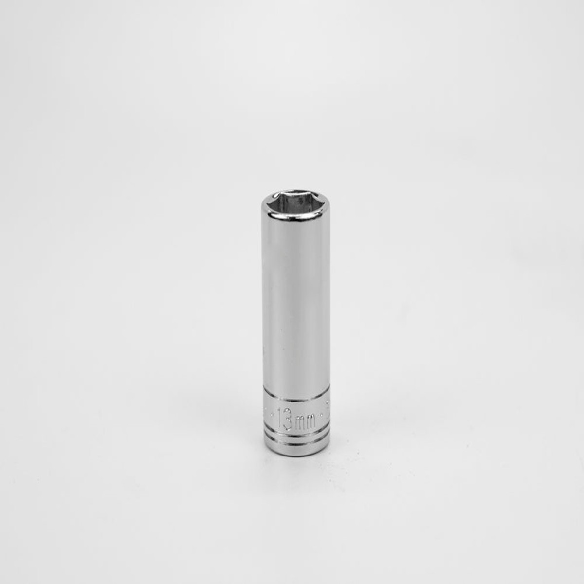 13 mm 38 Drive 6 Point Metric Deep Chome Socket