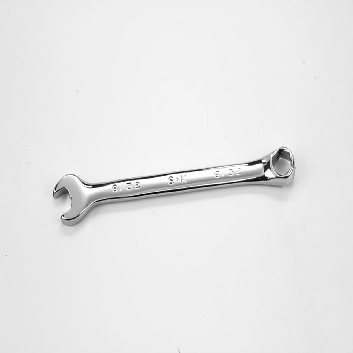 932 6 Point Fractional Regular Combination Chrome Wrench