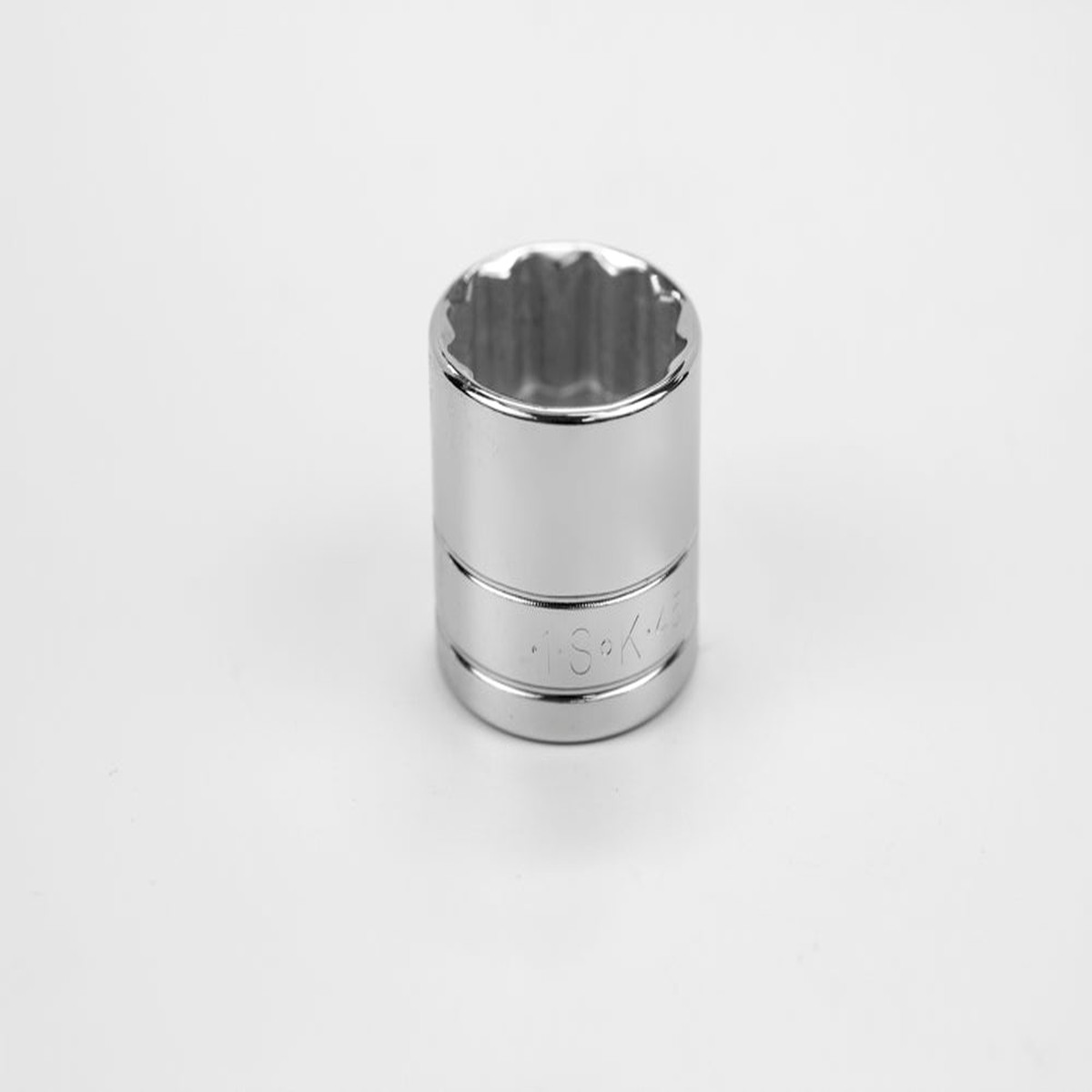 1 38 Drive 12 Point Fractional Standard Chrome Socket